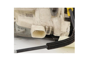 Serrure avant gauche AUDI Q5 1 Photo n°4