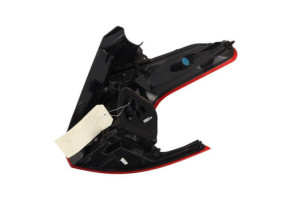 Feu arriere principal gauche (feux) PEUGEOT 2008 1 Photo n°6