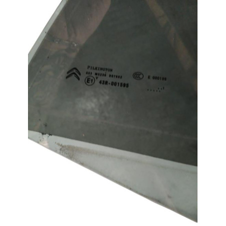 Vitre arriere gauche CITROEN C4 2