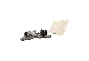 Fermeture de capot PEUGEOT 2008 1 Photo n°1