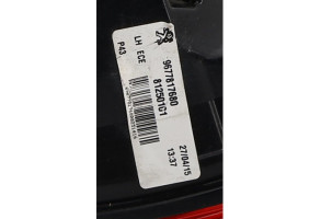 Feu arriere principal gauche (feux) PEUGEOT 308 2 Photo n°9