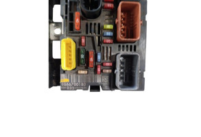 Boitier servitude moteur (BSM) PEUGEOT 3008 1 Photo n°3