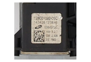 Leve vitre electrique avant gauche DACIA DUSTER 1 Photo n°3