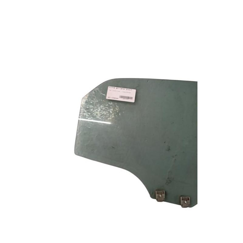 Vitre arriere droit MAZDA 2 2 Photo n°1