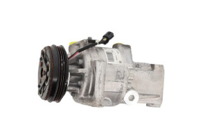 Compresseur clim DACIA SANDERO 2 Photo n°5