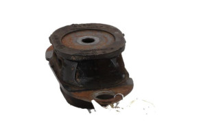 Support moteur gauche RENAULT CLIO 4 Photo n°2