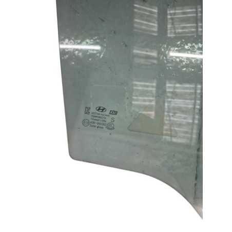 Vitre avant droit HYUNDAI SANTA FE 3