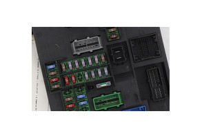 Boitier BSI CITROEN C4 2 Photo n°9