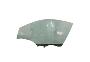 Vitre avant gauche NISSAN MICRA 3 Photo n°2