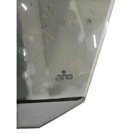 Vitre avant gauche VOLKSWAGEN GOLF 5