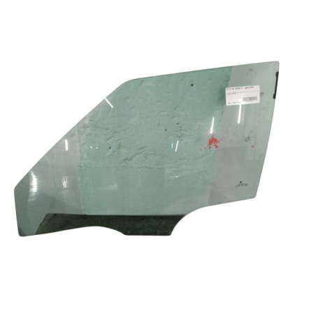 Vitre avant gauche SKODA FABIA 2