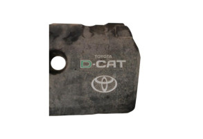 Cache moteur  TOYOTA COROLLA VERSO 2 Photo n°3