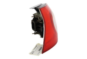 Feu arriere principal gauche (feux) VOLKSWAGEN GOLF 5 Photo n°5