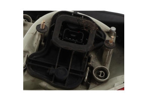 Feu arriere principal gauche (feux) VOLKSWAGEN GOLF 5 Photo n°8