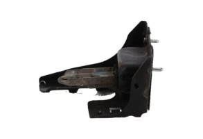 Support moteur gauche PEUGEOT 2008 1 Photo n°2