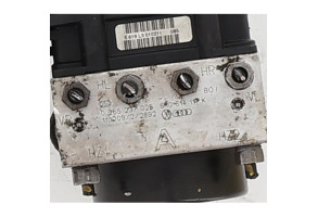 Bloc ABS (freins anti-blocage) SKODA FABIA 2 Photo n°8