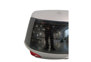 Malle/Hayon arriere VOLKSWAGEN GOLF 5 Photo n°8