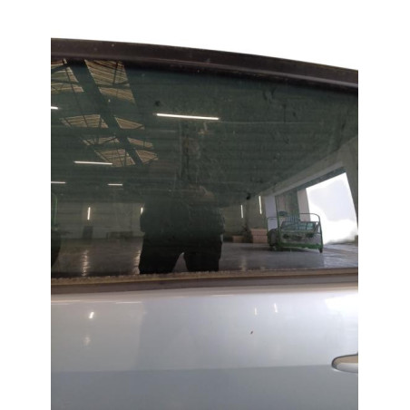 Porte arriere gauche TOYOTA COROLLA VERSO 2