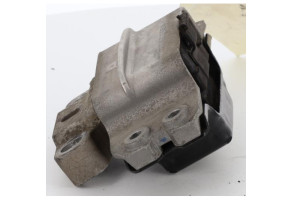 Support moteur gauche VOLKSWAGEN GOLF 5 Photo n°8