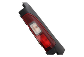 Feu arriere principal droit (feux) RENAULT TRAFIC 3 COURT Photo n°1