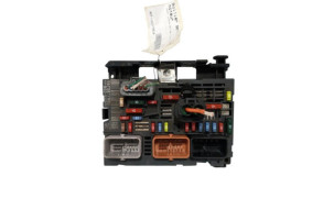 Boitier servitude moteur (BSM) PEUGEOT 5008 1 Photo n°1