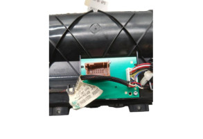 Ecran GPS PEUGEOT 3008 1 Photo n°4