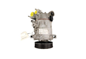 Compresseur clim PEUGEOT 2008 1 Photo n°1