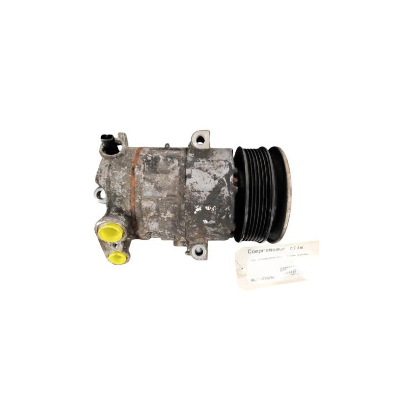 Compresseur clim FIAT GRANDE PUNTO Photo n°1