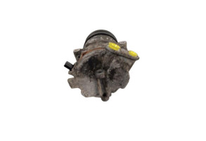 Compresseur clim FIAT GRANDE PUNTO Photo n°3