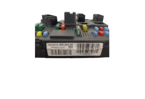 Boitier BSI PEUGEOT 206+ Photo n°6