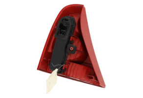 Feu arriere principal droit (feux) RENAULT CLIO 2 CAMPUS Photo n°6