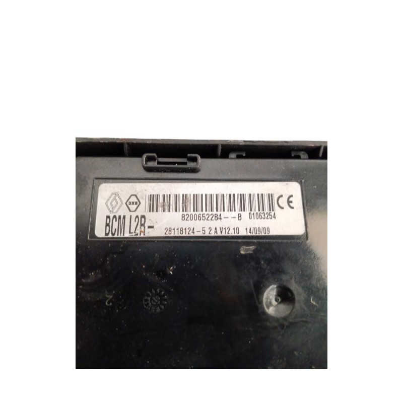 Boitier UCH RENAULT CLIO 3 Photo n°1