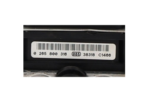 Bloc ABS (freins anti-blocage) RENAULT CLIO 2 Photo n°8