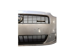 Pare choc avant FIAT GRANDE PUNTO Photo n°4