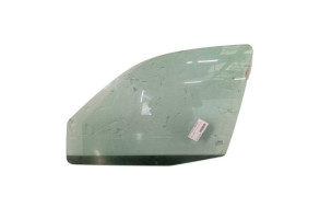 Vitre avant gauche RENAULT CLIO 2 CAMPUS Photo n°2