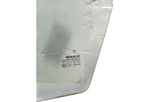 Vitre avant gauche RENAULT CLIO 2 CAMPUS Photo n°3