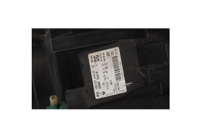 Optique avant principal gauche (feux)(phare) RENAULT TRAFIC 3 COURT Photo n°6