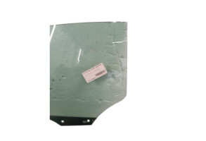 Vitre arriere gauche PEUGEOT 308 3 Photo n°8