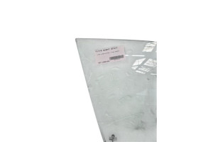 Vitre avant droit CITROEN DS5 Photo n°4