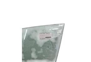 Vitre avant gauche CITROEN DS5 Photo n°6