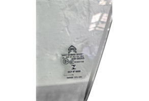 Vitre avant gauche CITROEN DS5 Photo n°9