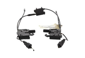 Fermeture de capot AUDI A1 2 Photo n°1