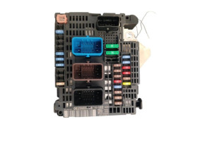 Boitier servitude moteur (BSM) PEUGEOT 308 2 Photo n°2