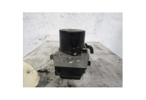 Bloc ABS (freins anti-blocage) VOLKSWAGEN POLO 4 Photo n°3