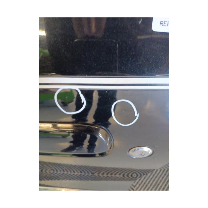 Porte avant gauche RENAULT TWINGO 3 Photo n°1