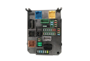 Boitier BSI PEUGEOT 308 2 Photo n°5