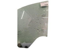 Vitre avant gauche RENAULT TWINGO 3 Photo n°8