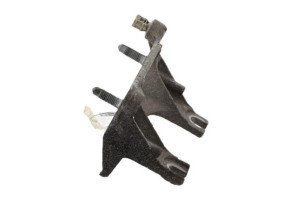 Support moteur gauche RENAULT TWINGO 3 Photo n°4