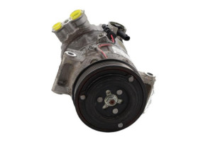 Compresseur clim OPEL ASTRA K Photo n°2