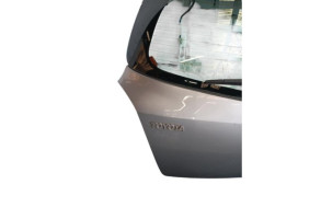 Malle/Hayon arriere TOYOTA YARIS 2 Photo n°8